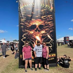 Meet your Posher, Becky